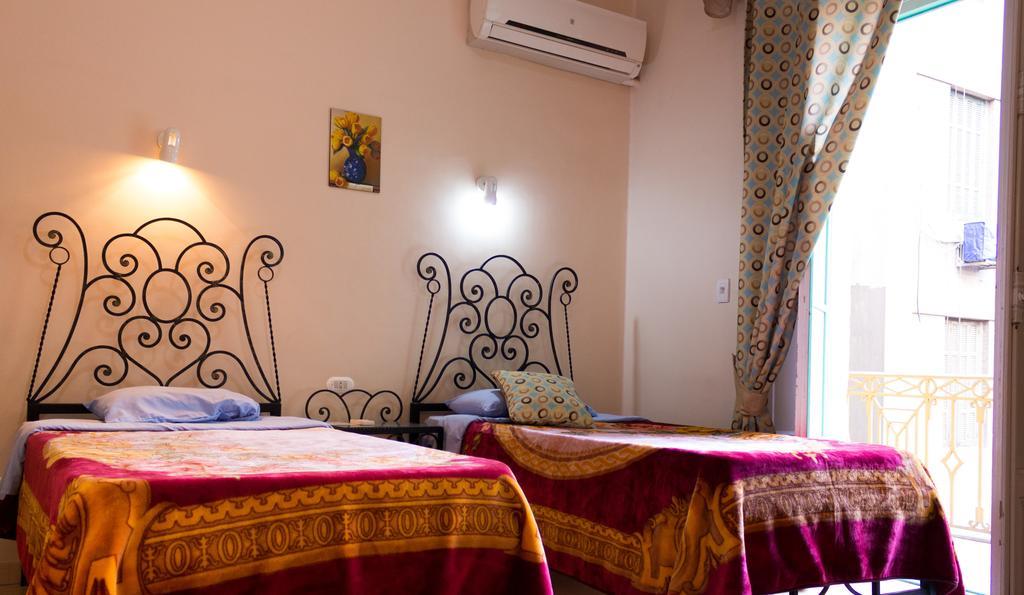 Bella Luna Hostel Il Il Cairo Esterno foto