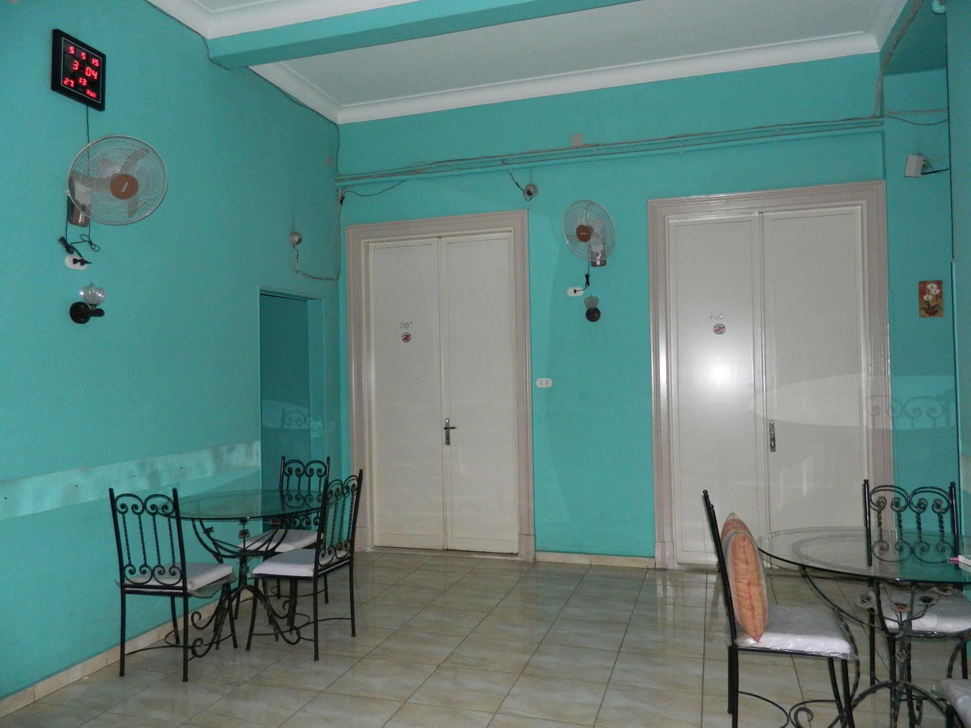 Bella Luna Hostel Il Il Cairo Esterno foto