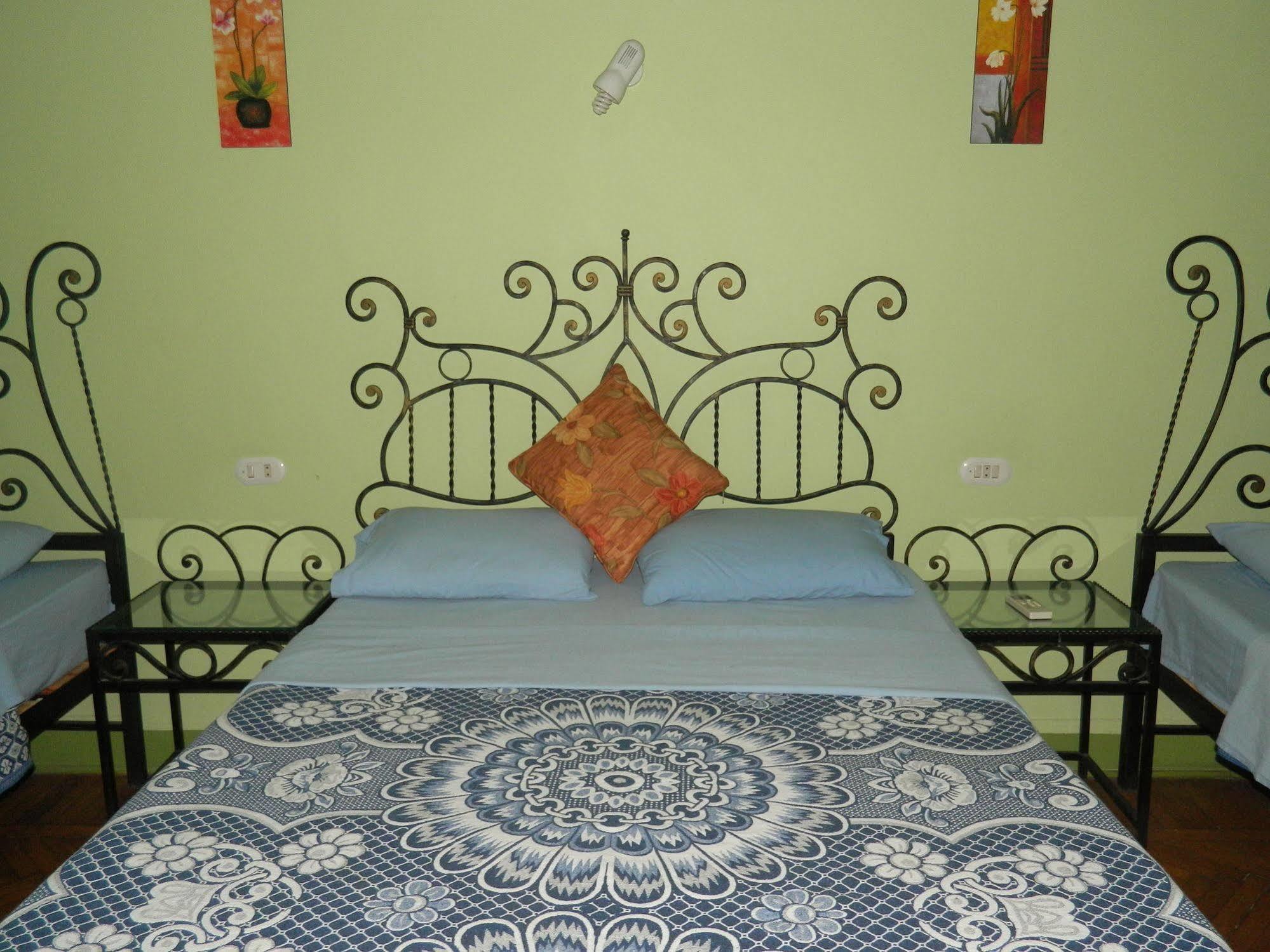 Bella Luna Hostel Il Il Cairo Esterno foto
